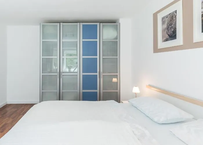 Lena In By Interhome Klutz